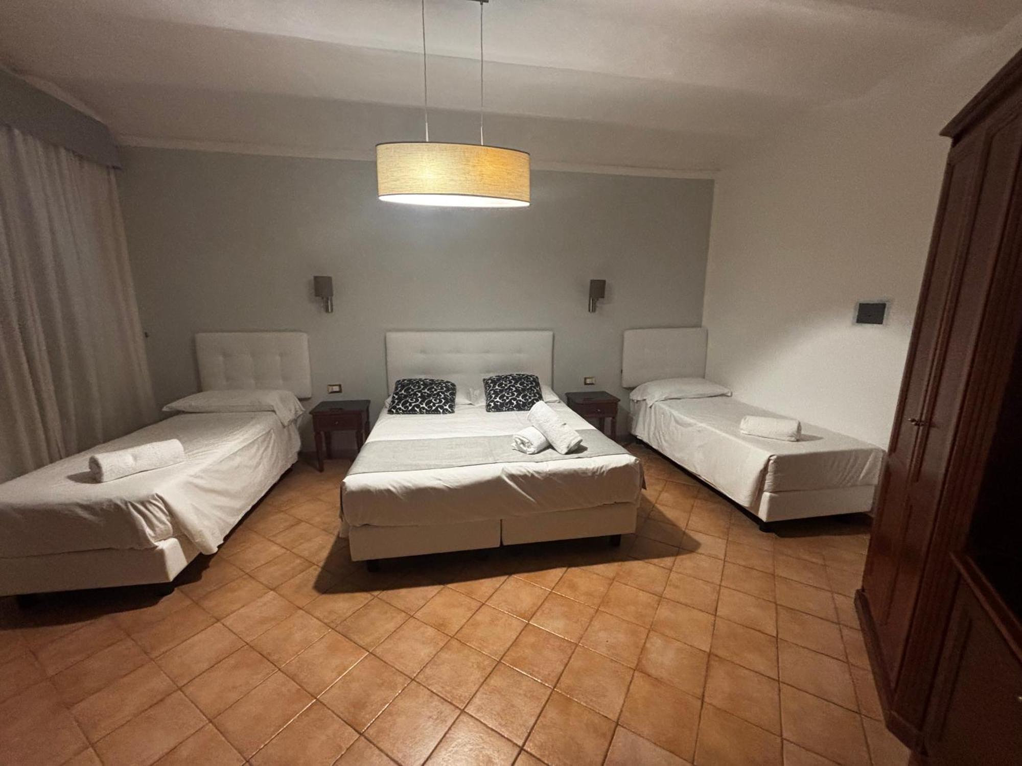Hotel Gabriella 3*